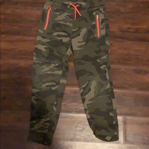 A camo joggers